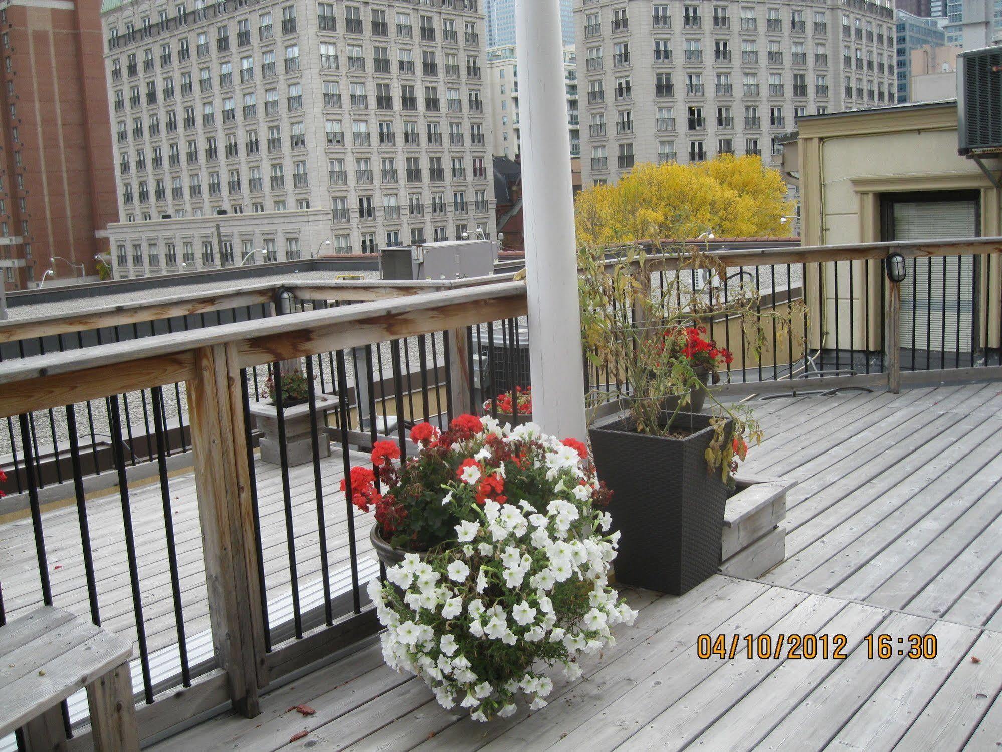 Saint Lawrence Residences&Suites Toronto Extérieur photo